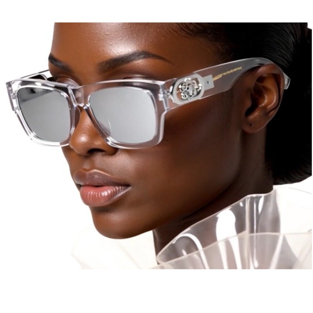 Women Sunglasses Clear Frame Silver Lens Design Fashion Street Wear Female Lady